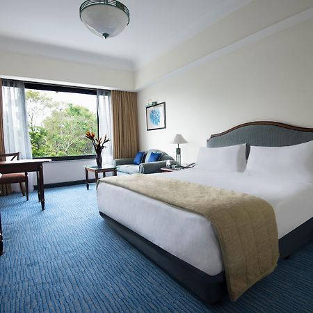 Crowne Plaza Chennai Adyar Park, An Ihg Hotel Екстер'єр фото Deluxe Room