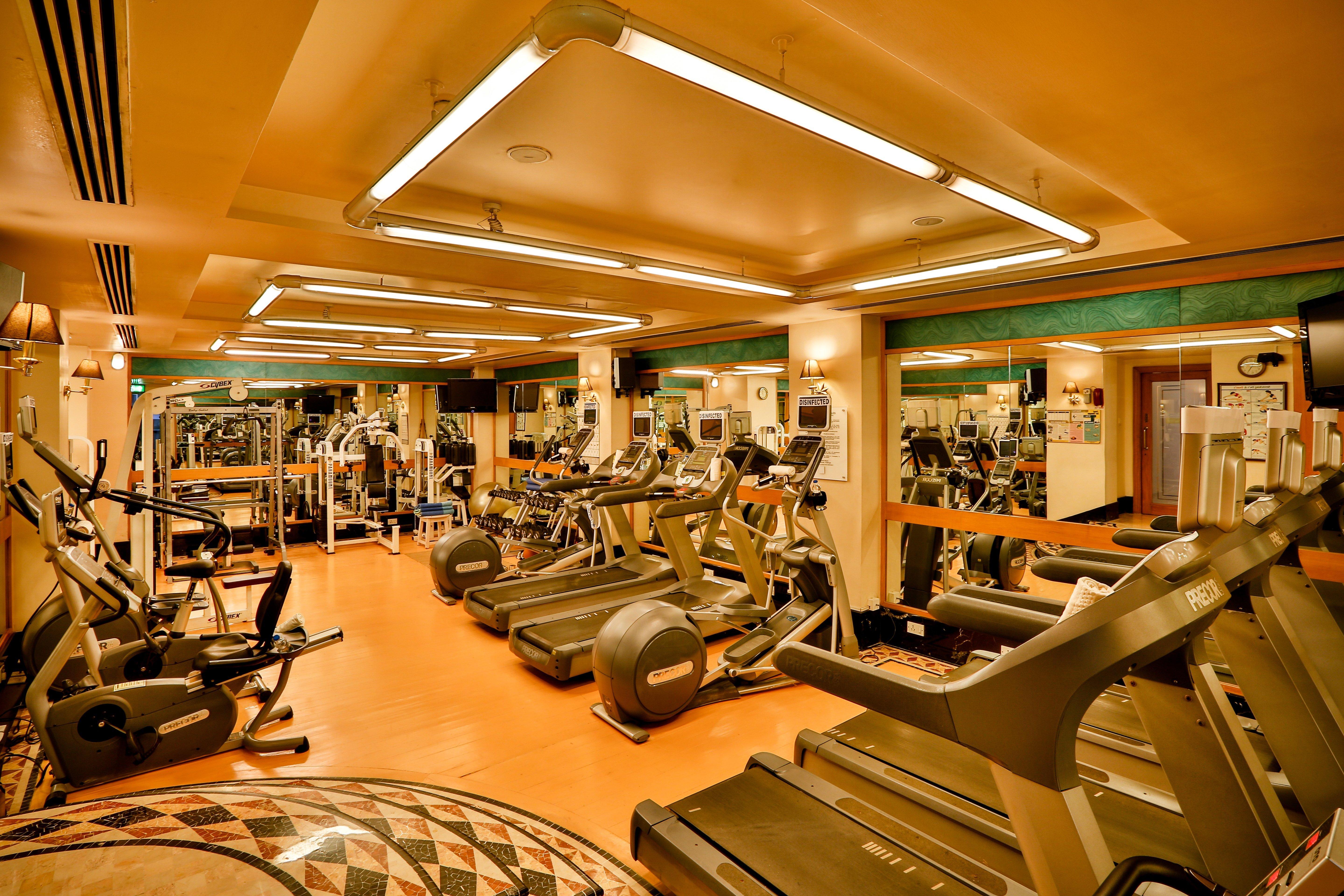 Crowne Plaza Chennai Adyar Park, An Ihg Hotel Екстер'єр фото The Fitness Centre