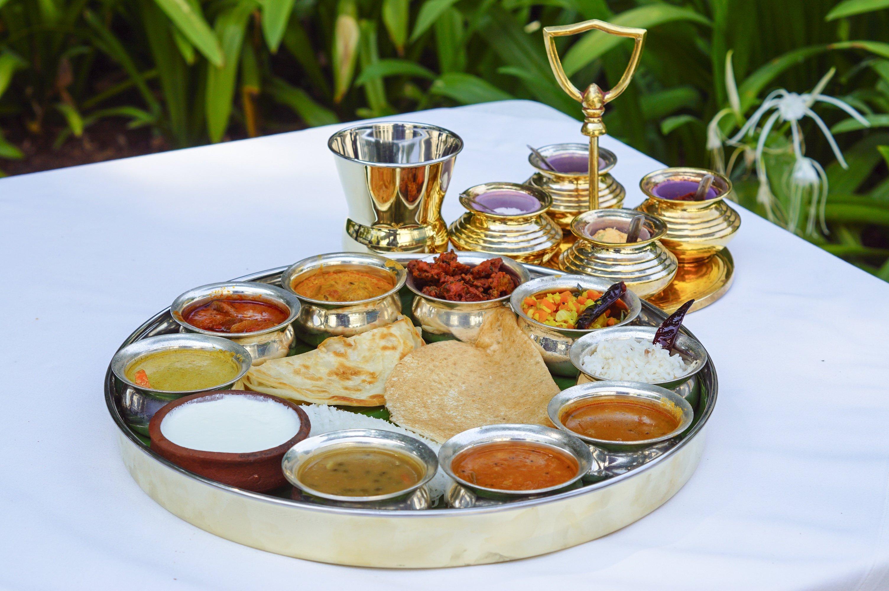 Crowne Plaza Chennai Adyar Park, An Ihg Hotel Екстер'єр фото A vegetarian meal