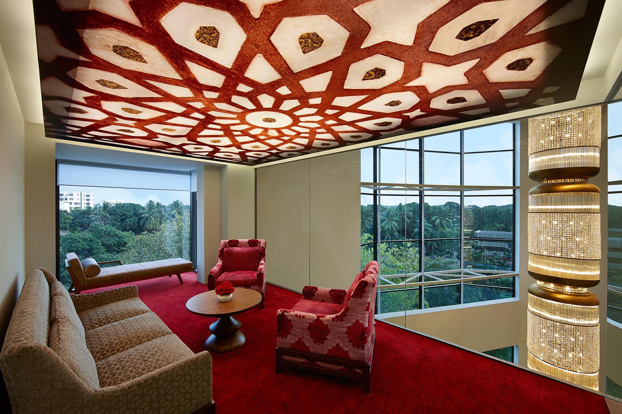Crowne Plaza Chennai Adyar Park, An Ihg Hotel Екстер'єр фото The interior of the hotel