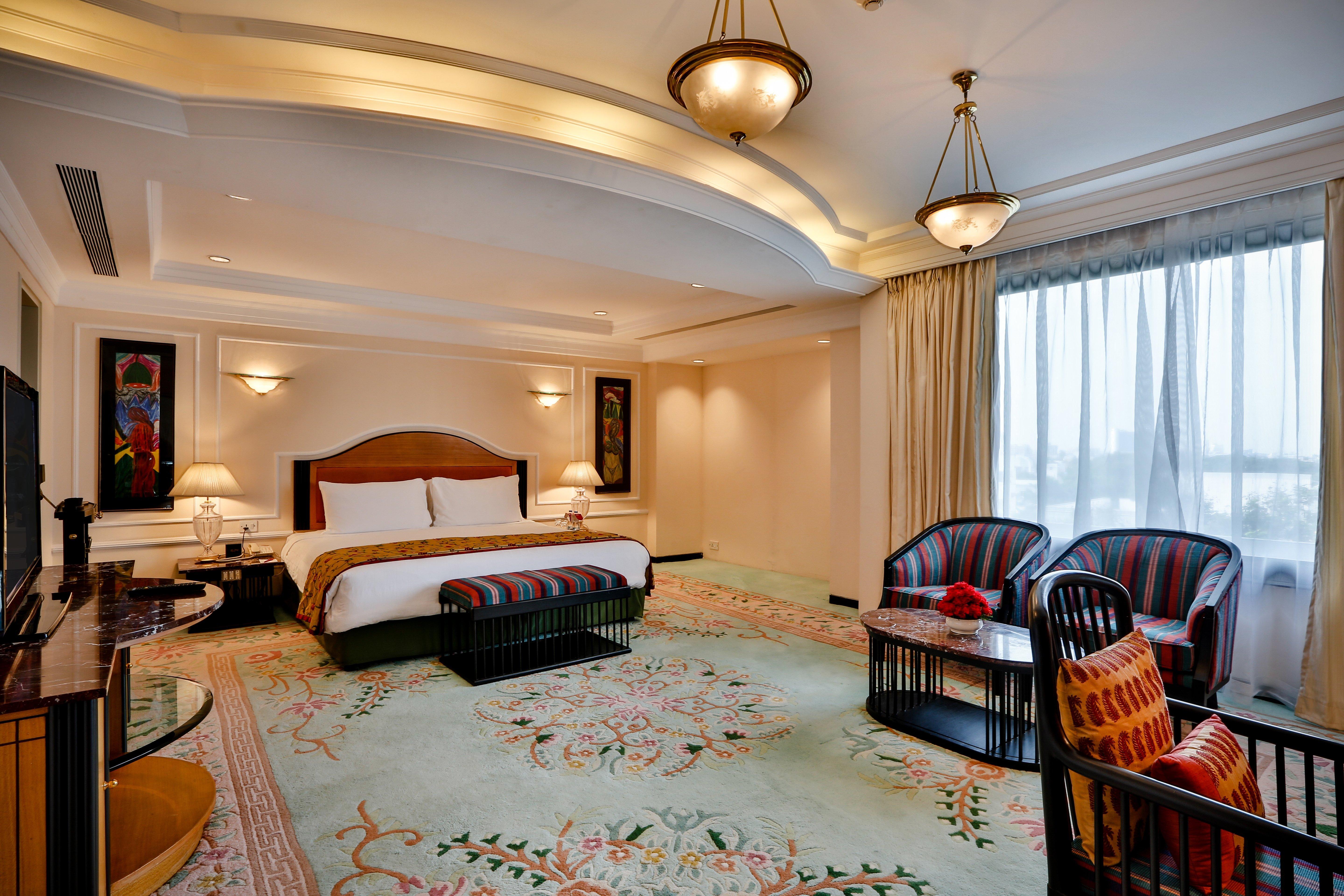 Crowne Plaza Chennai Adyar Park, An Ihg Hotel Екстер'єр фото A suite at the Shangri-La Hotel, Kuala Lumpur