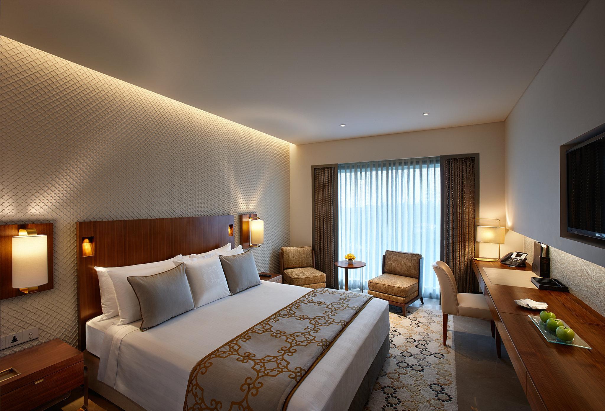 Crowne Plaza Chennai Adyar Park, An Ihg Hotel Екстер'єр фото A room at the Taj Bengal